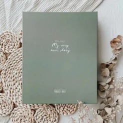 Books|Le Petit Baby Book